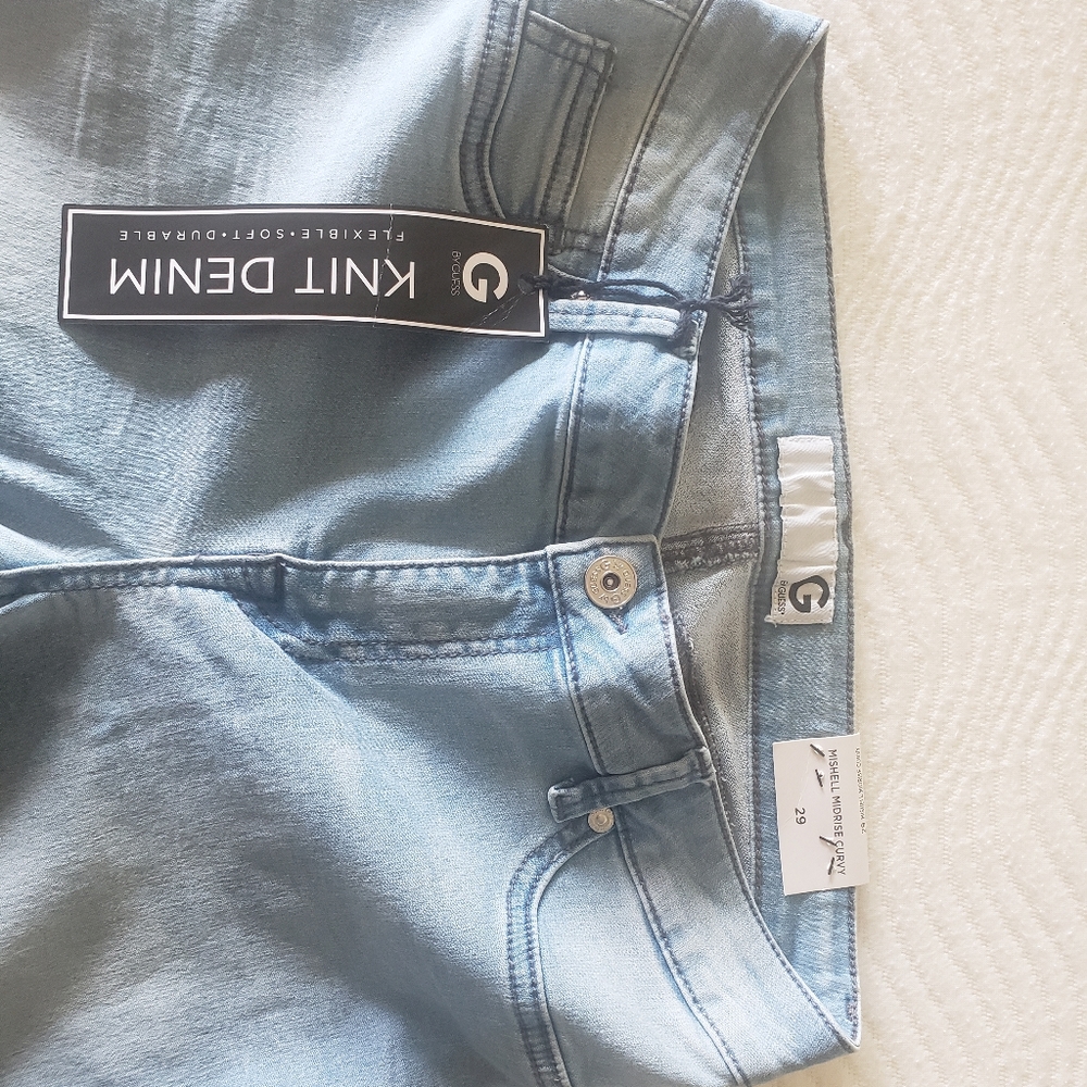 Jean - Picture 3 of 3